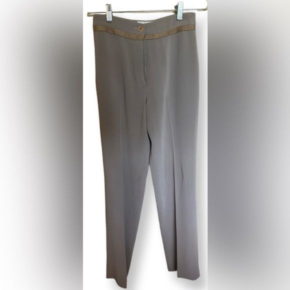 Absolu Paris Extraordinary Ensemble Suit - Picture 3 of 15